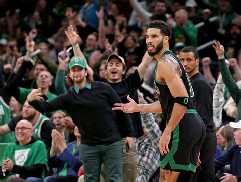 Celtics’ Jayson Tatum takes issue with technical foul in win over Knicks